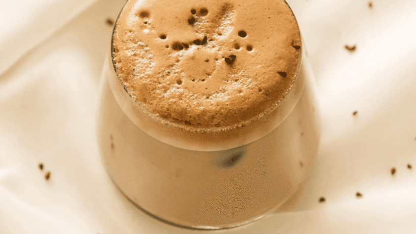 mocha mousse color