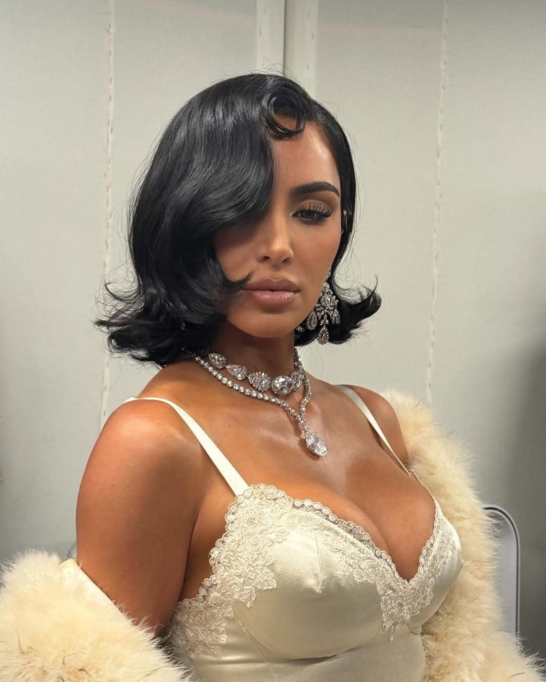 Kim Kardashian look at Paris Haute Couture