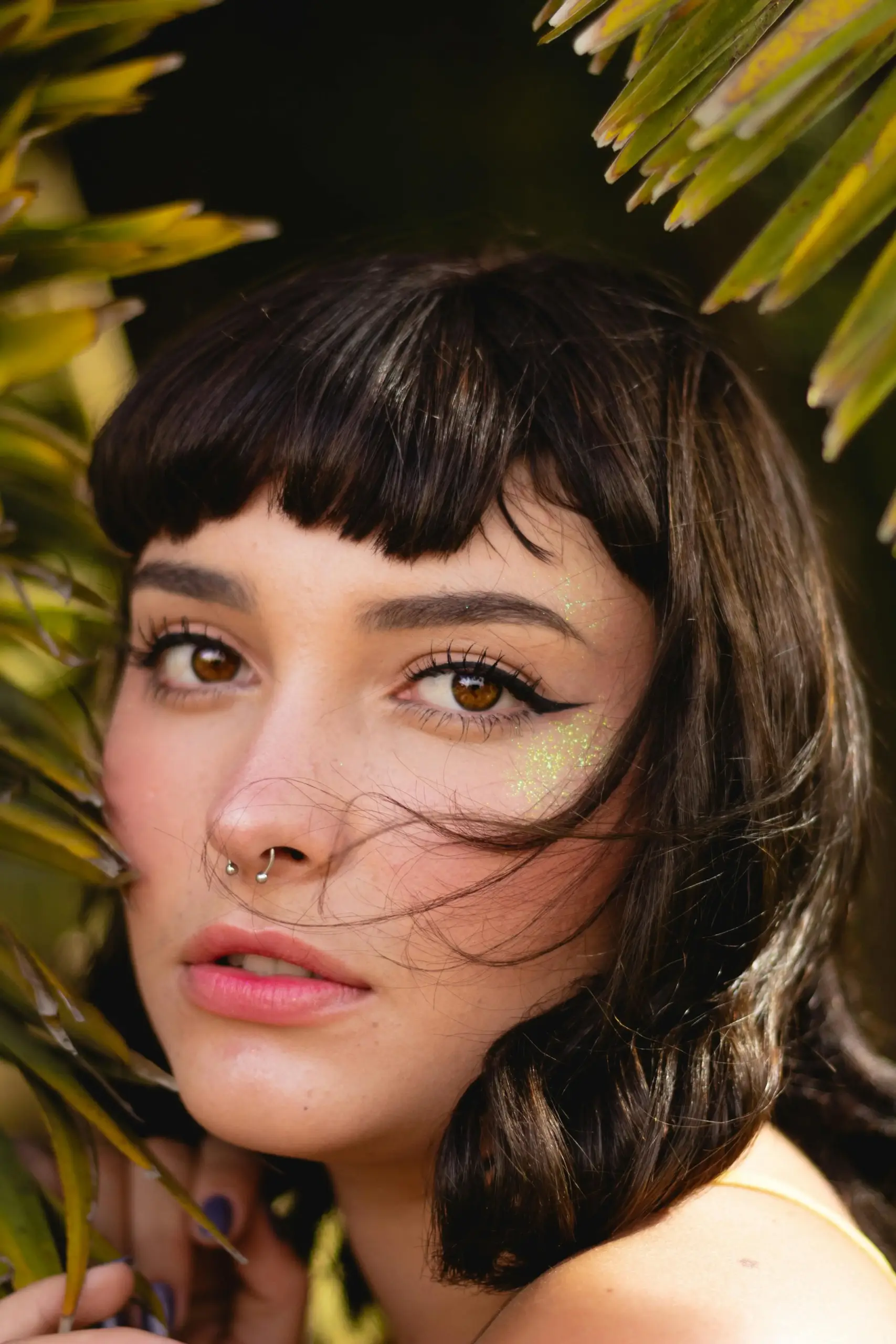 Lip liner summer make up look