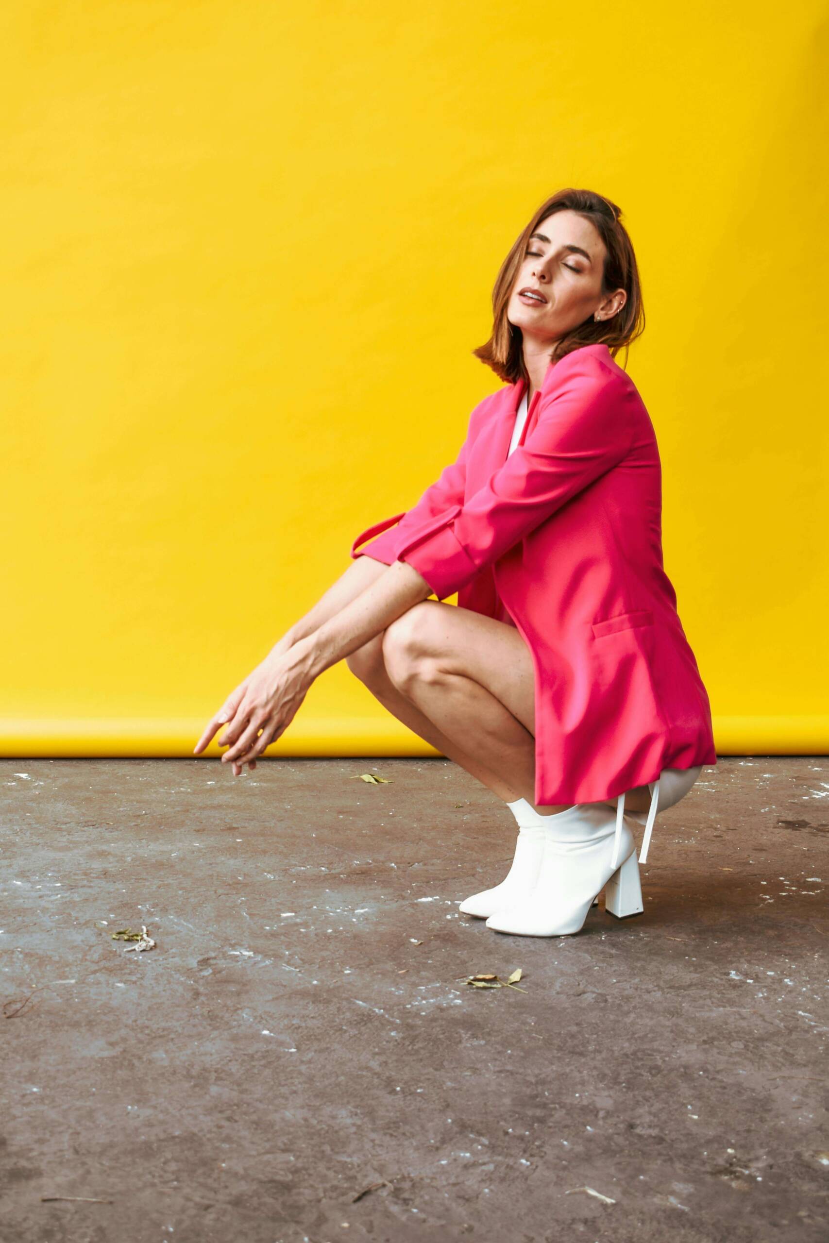 white ankle boots styling